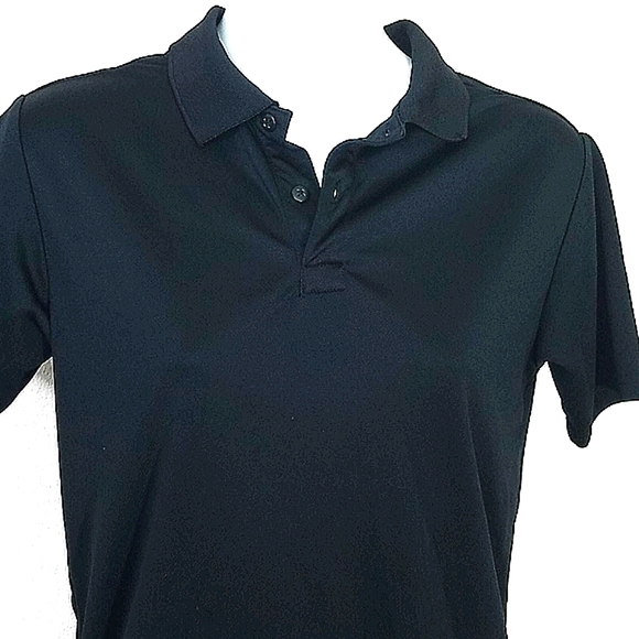 Izod black polo shirt 2 button short sleeve collar - Picture 3 of 6